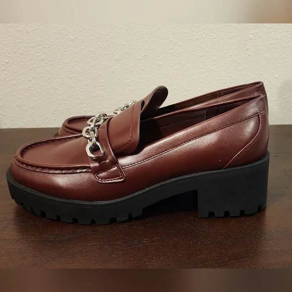 Calvin Klein Marshela Casual Lug Sole Chain Loafers, Dark Wine, Size 9 - Picture 4 of 9